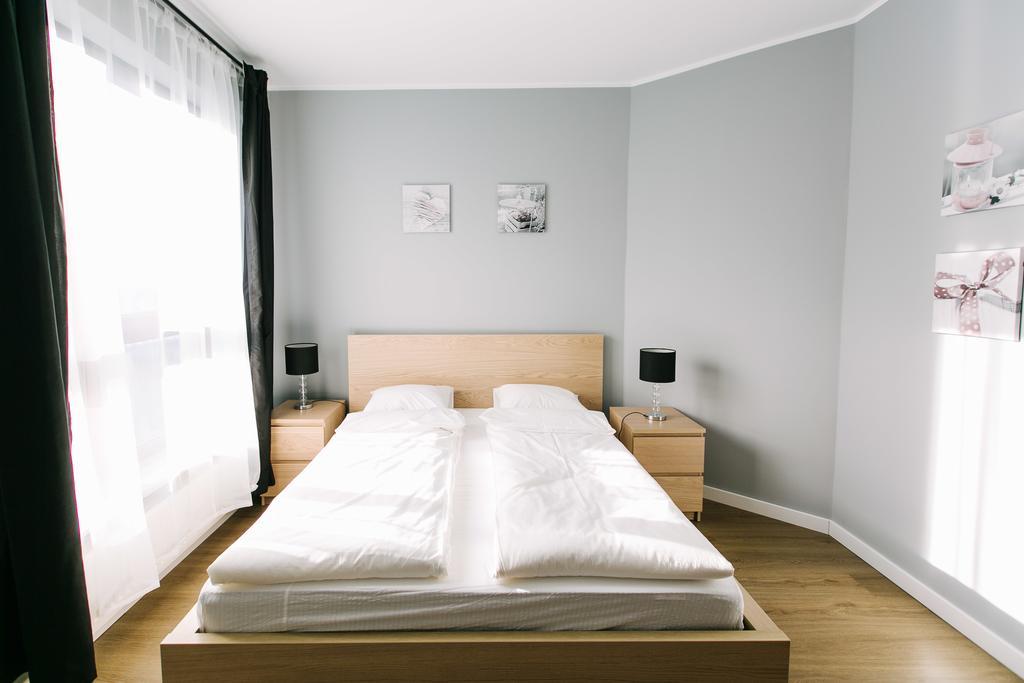 Renttner Apartamenty Warschau Buitenkant foto